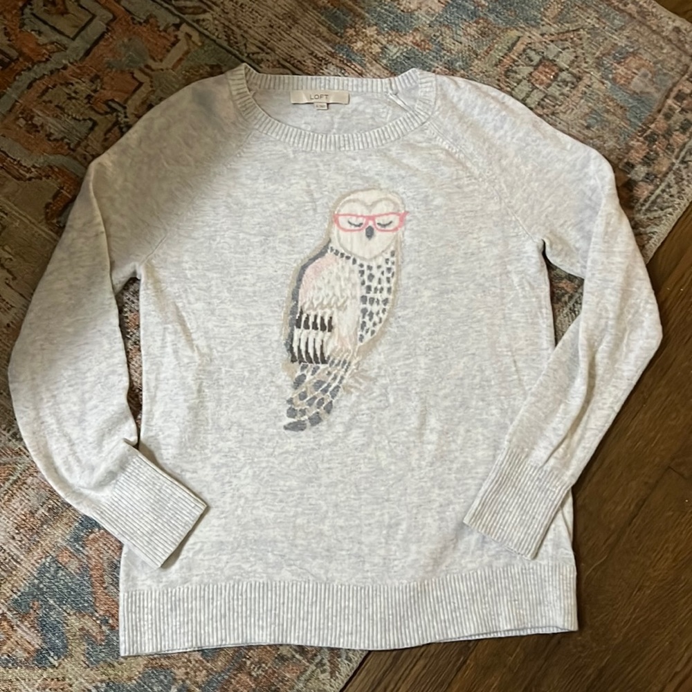 LOFT Gray Owl Print Crew Neck Sweater Small